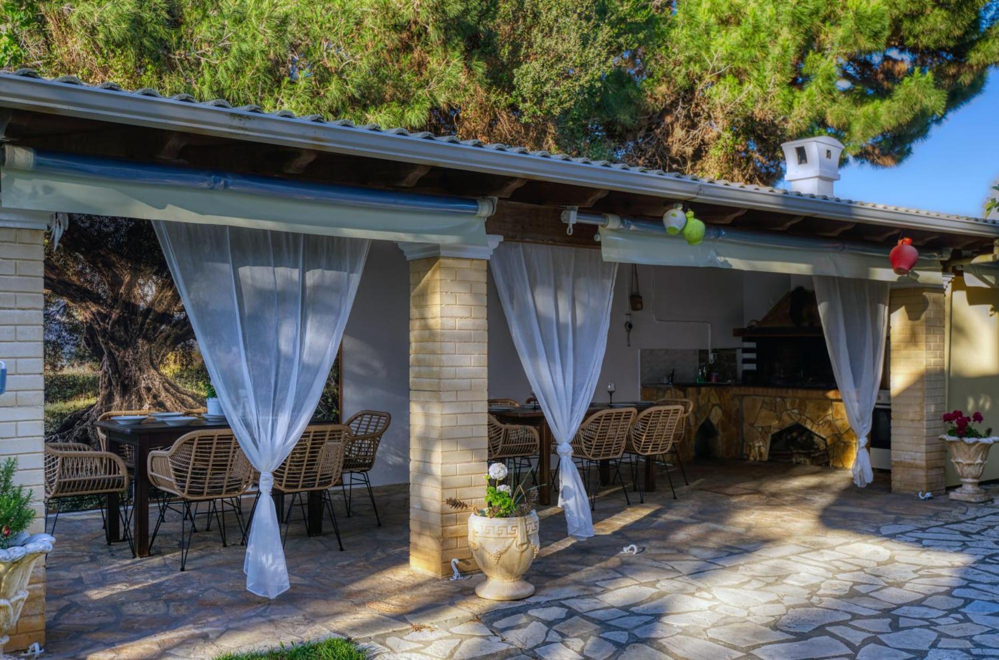Stefanias Prasoudi Beach Agios Matthaios (Corfu) Exterior foto